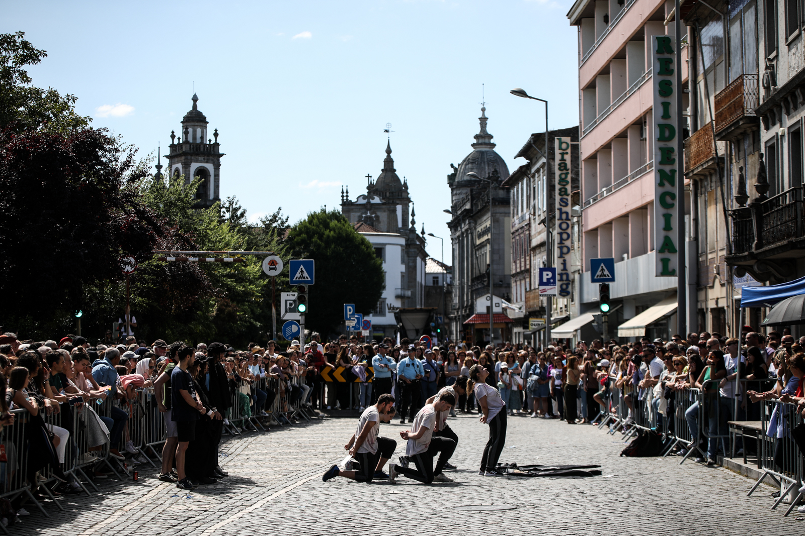 Thumbnail da galeria Cortejo